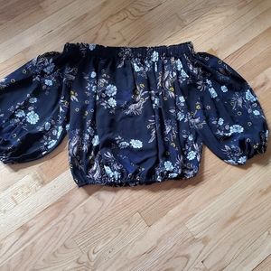 Bebe off the Shoulder flowery shirt Large